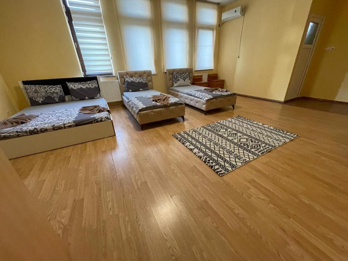 Ela Hostel 普里兹伦 外观 照片